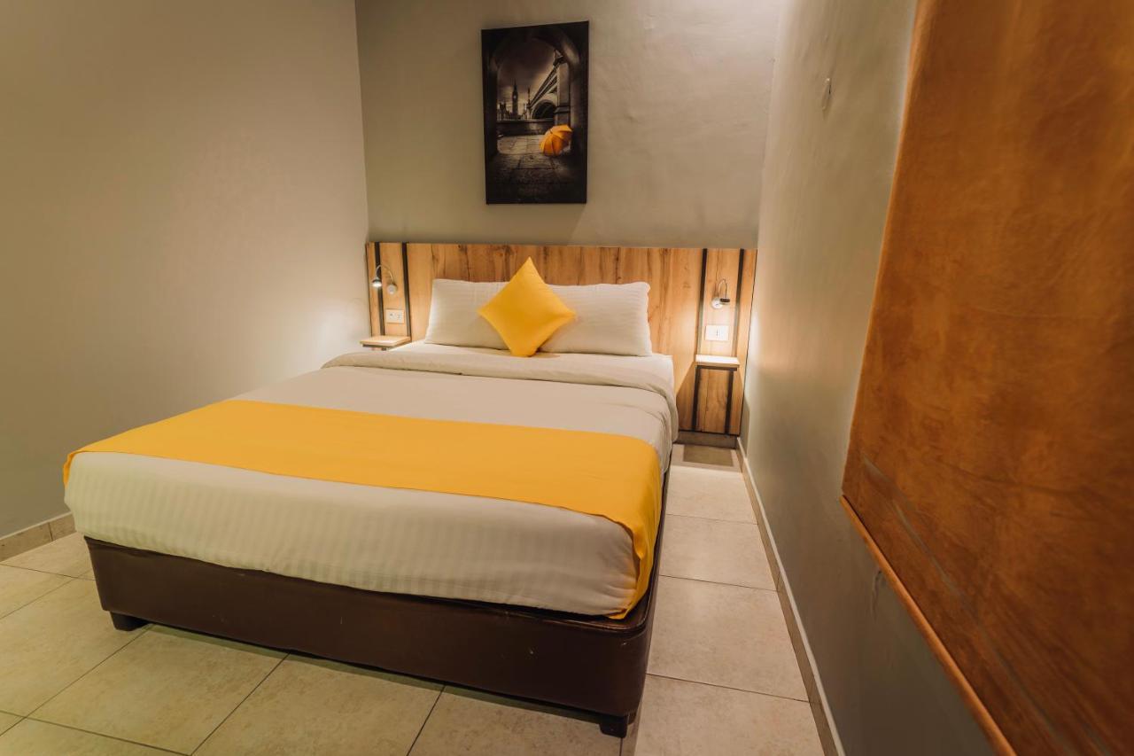 Baden Hotel Suites Amman Eksteriør bilde