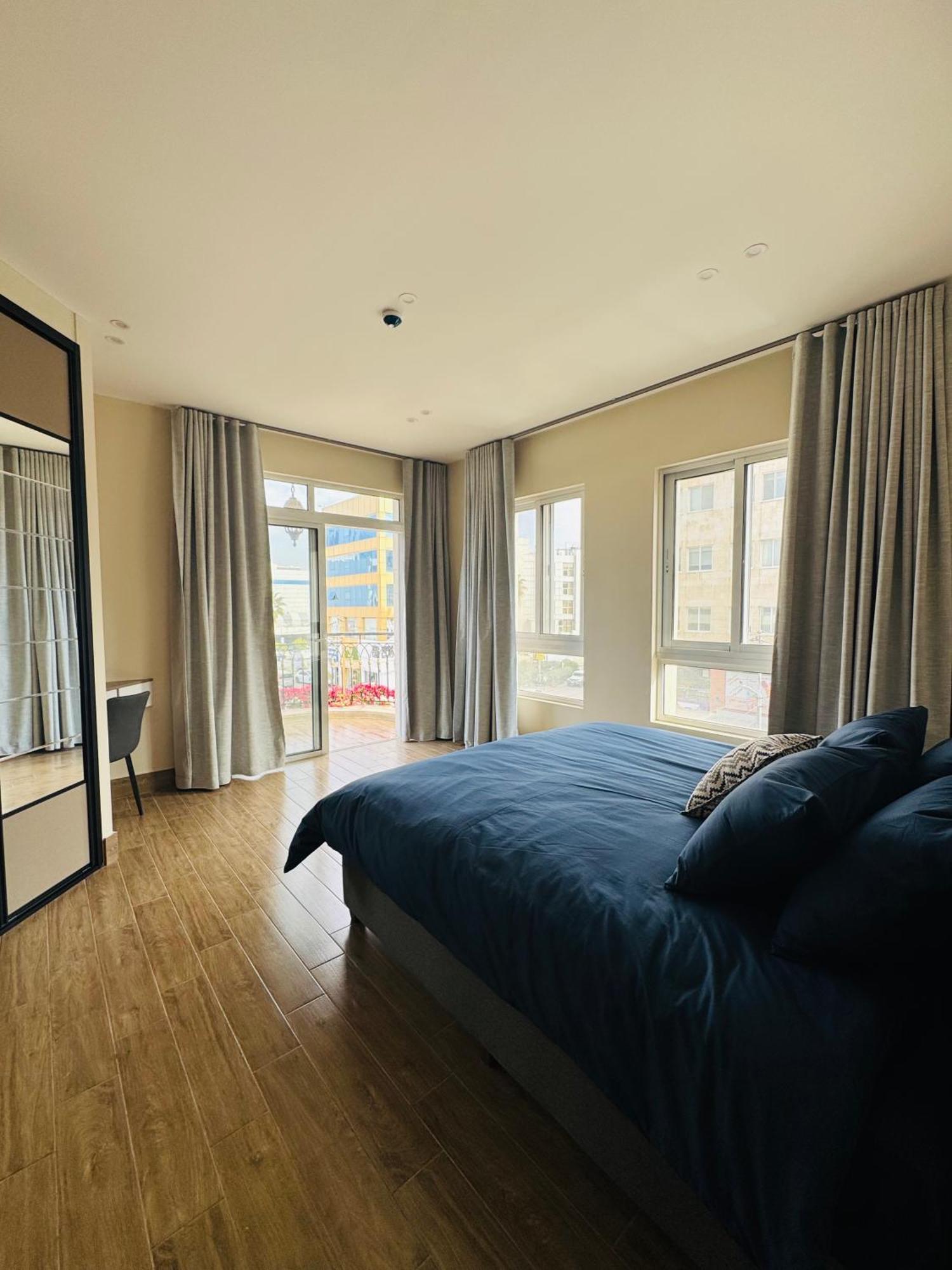 Baden Hotel Suites Amman Eksteriør bilde